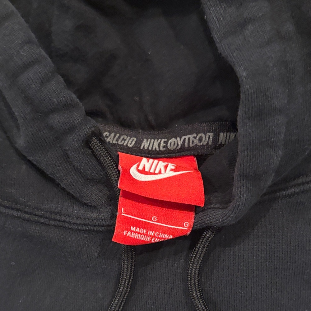 Nike F.C. Vitoria Hoodie - Picture 2 of 5